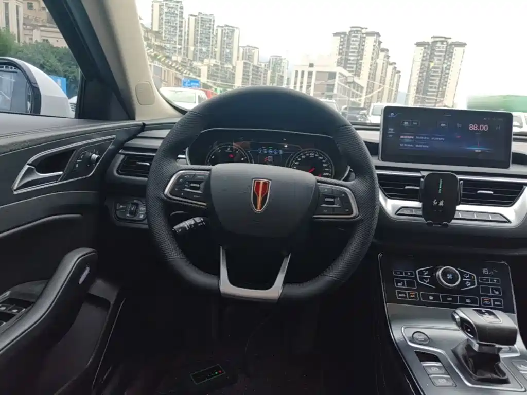 Hongqi Hongqi H5 — фото 11
