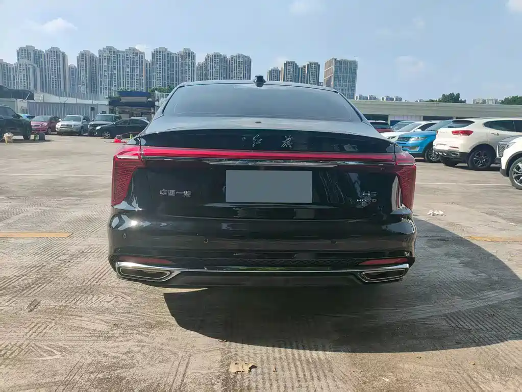 Hongqi Hongqi H5 — фото 14
