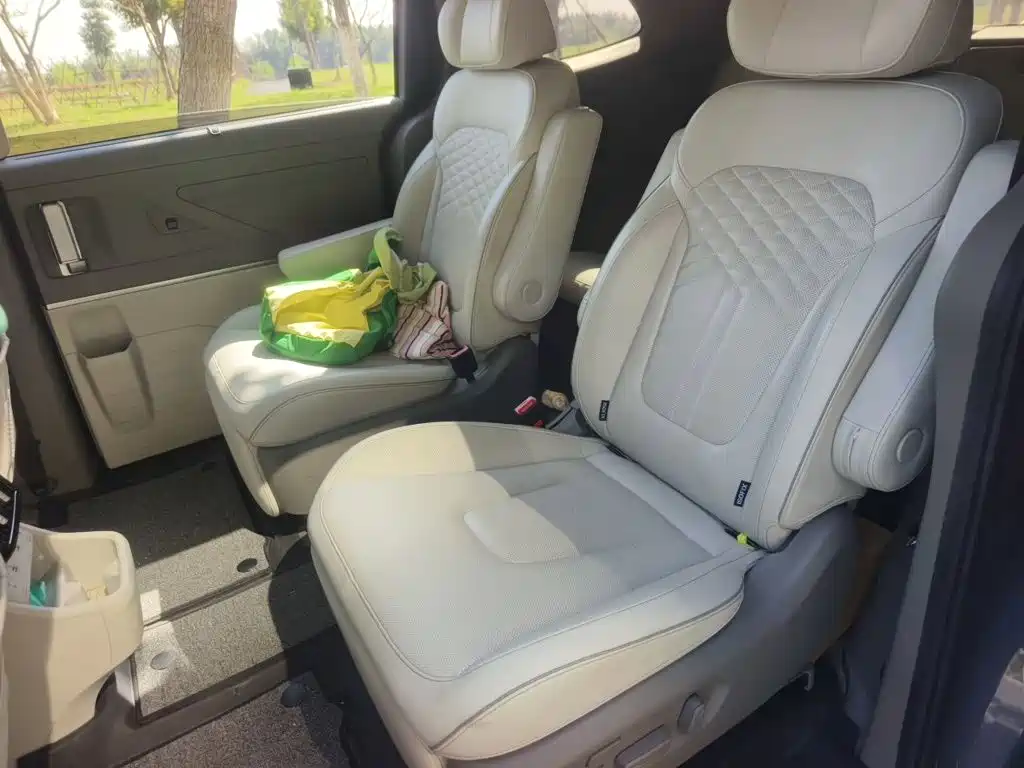 Hyundai Custo — фото 18