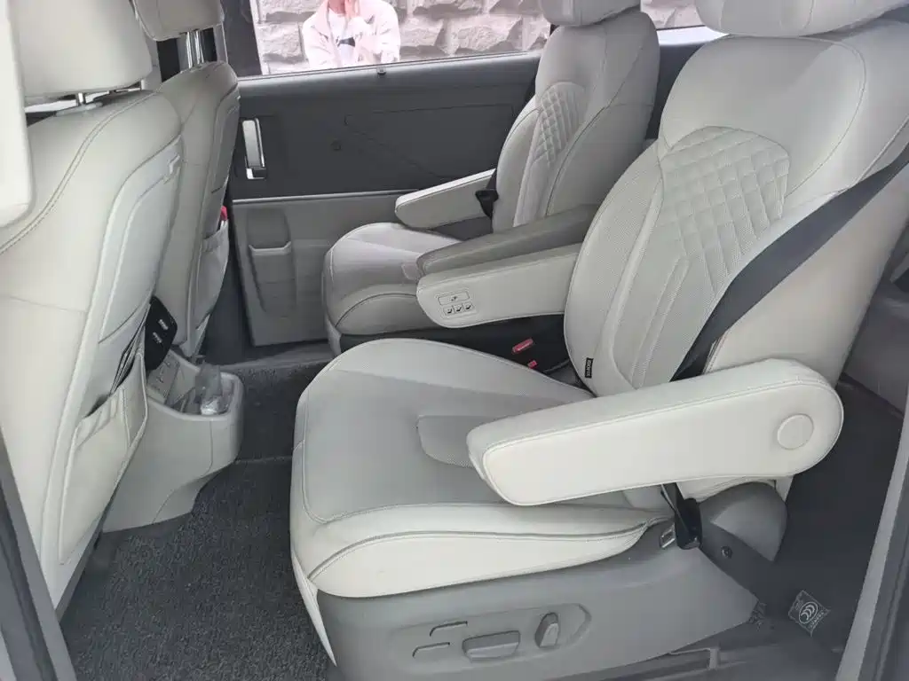 Hyundai Custo — фото 13