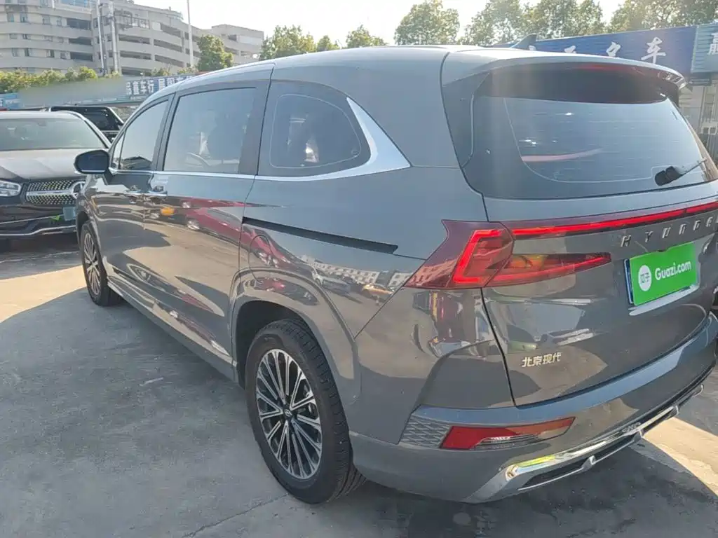 Hyundai Custo — фото 5