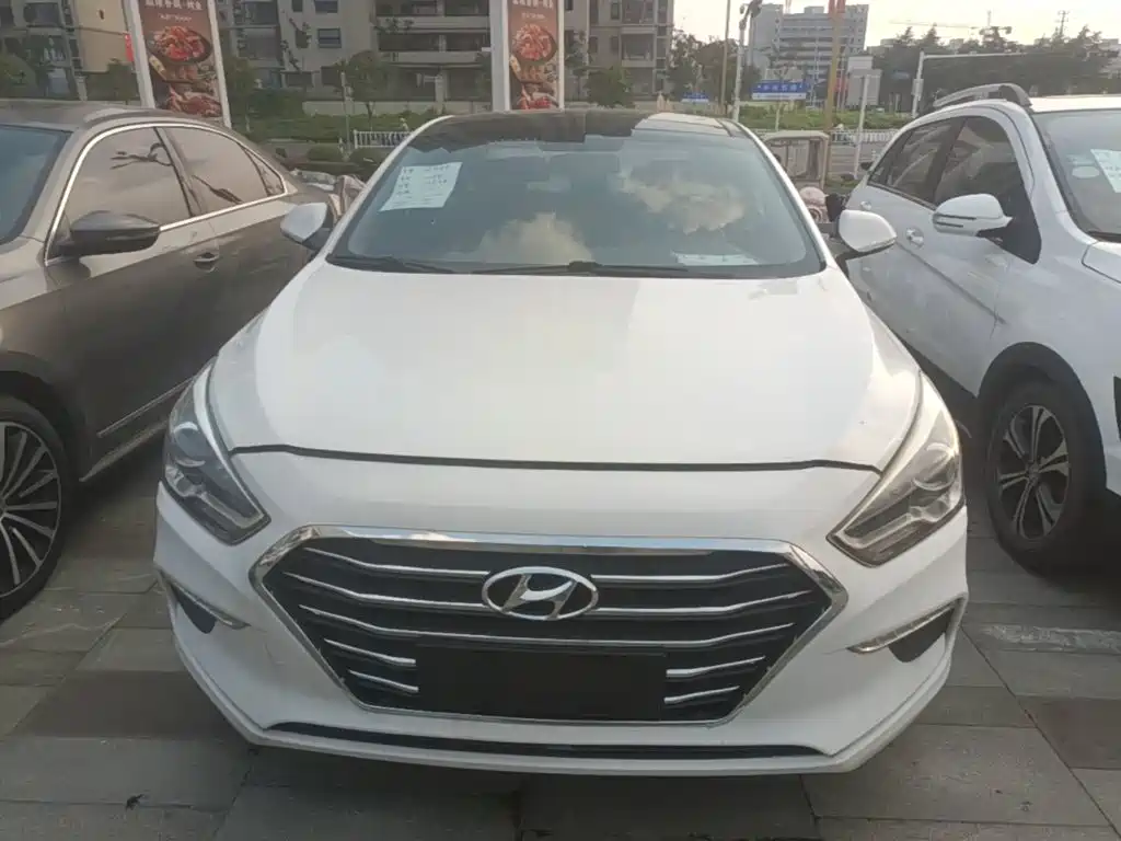 Hyundai Mistra — фото 3