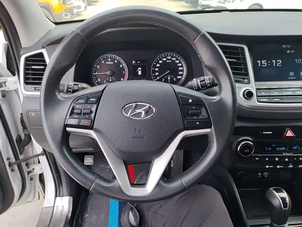 Hyundai Tucson — фото 11