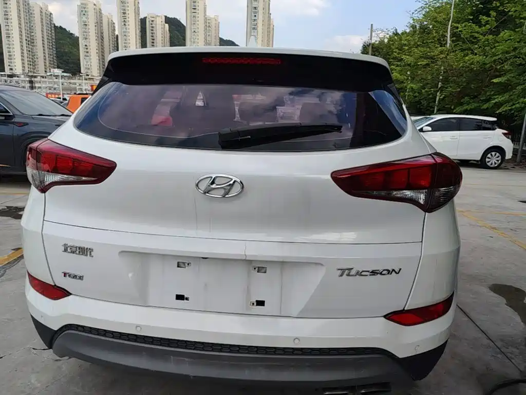 Hyundai Tucson — фото 6