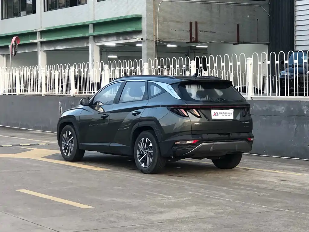 Hyundai Tucson — фото 6