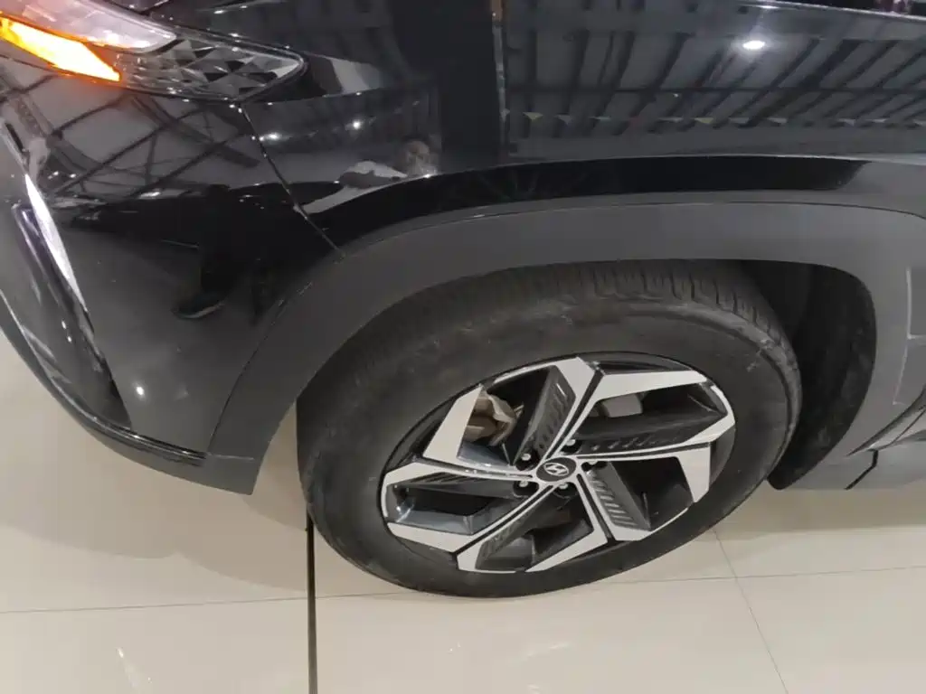 Hyundai Tucson — фото 23