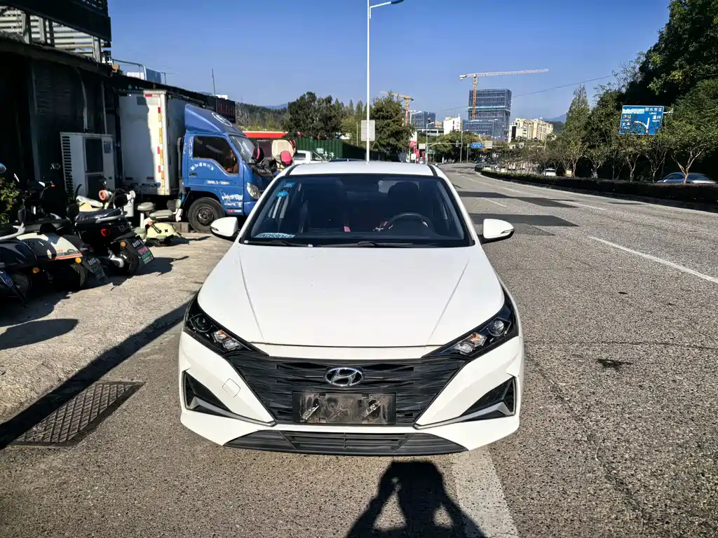 Hyundai Verna — фото 2