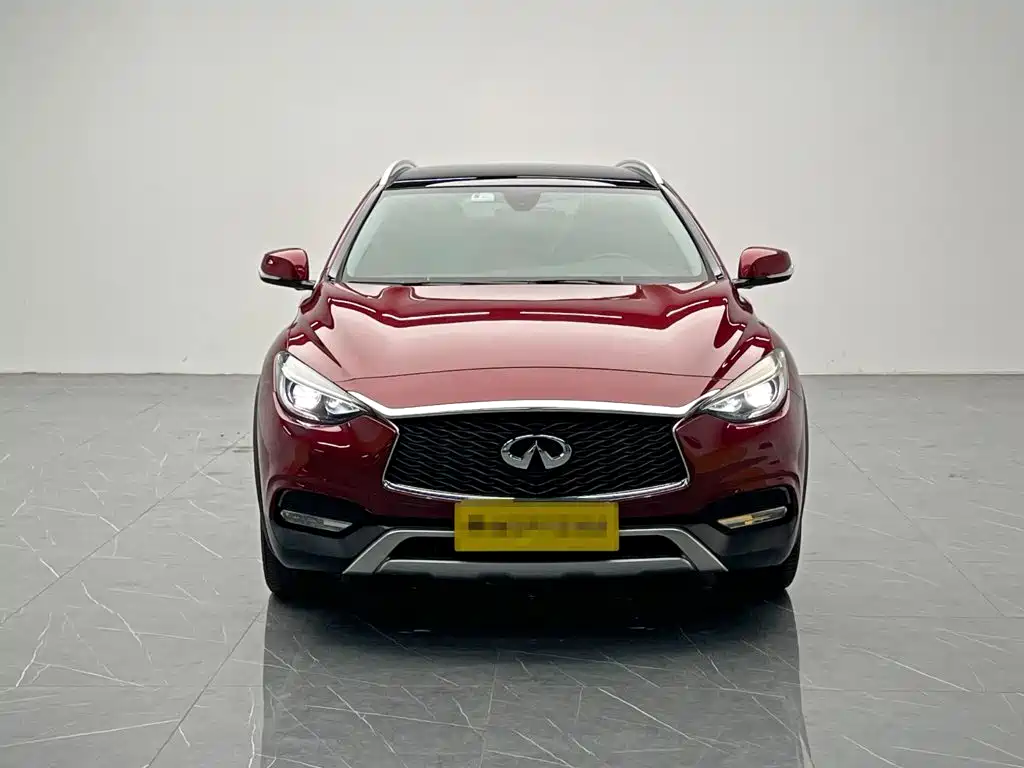 Infiniti QX30 — фото 2