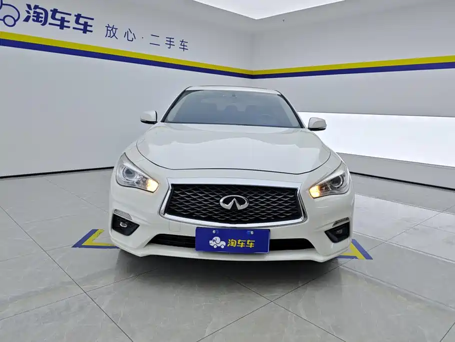 Infiniti Q50L — фото 2
