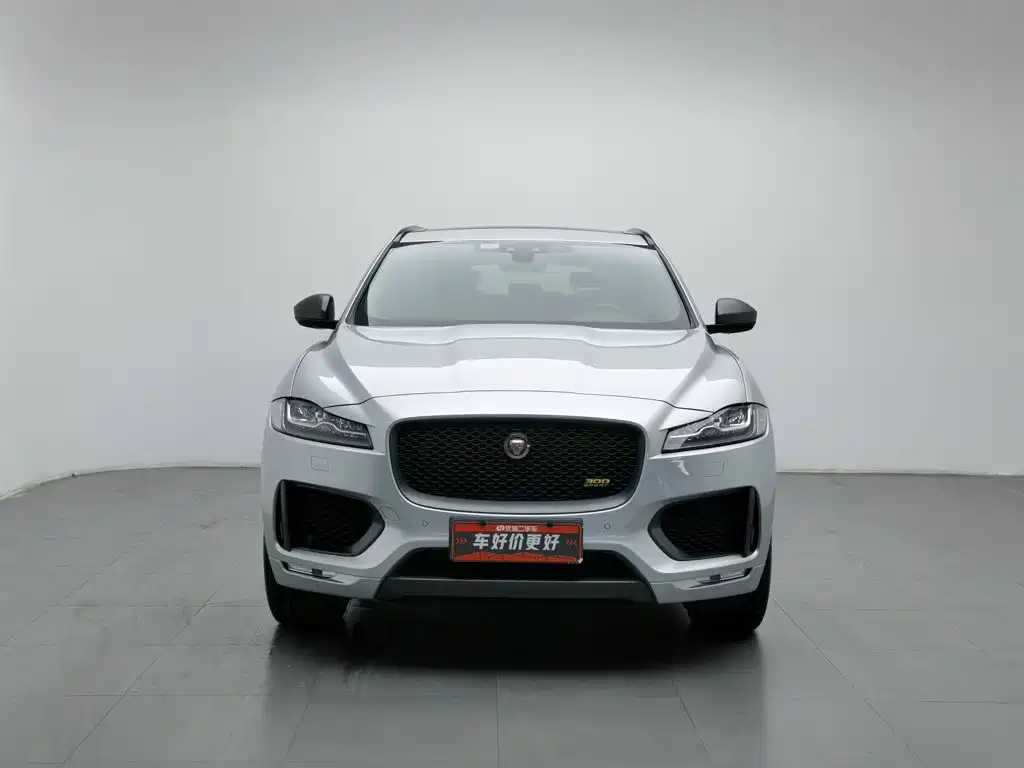 Jaguar F-PACE — фото 3
