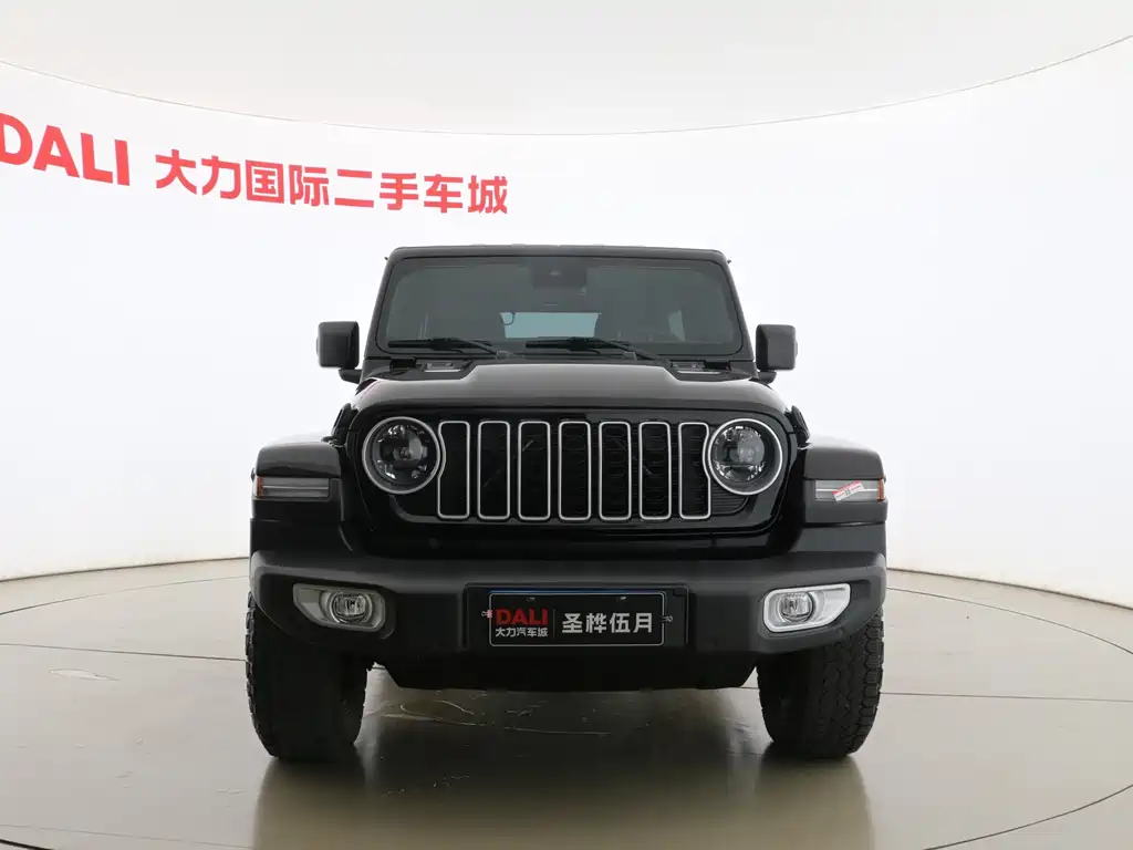 Jeep Wrangler — фото 2