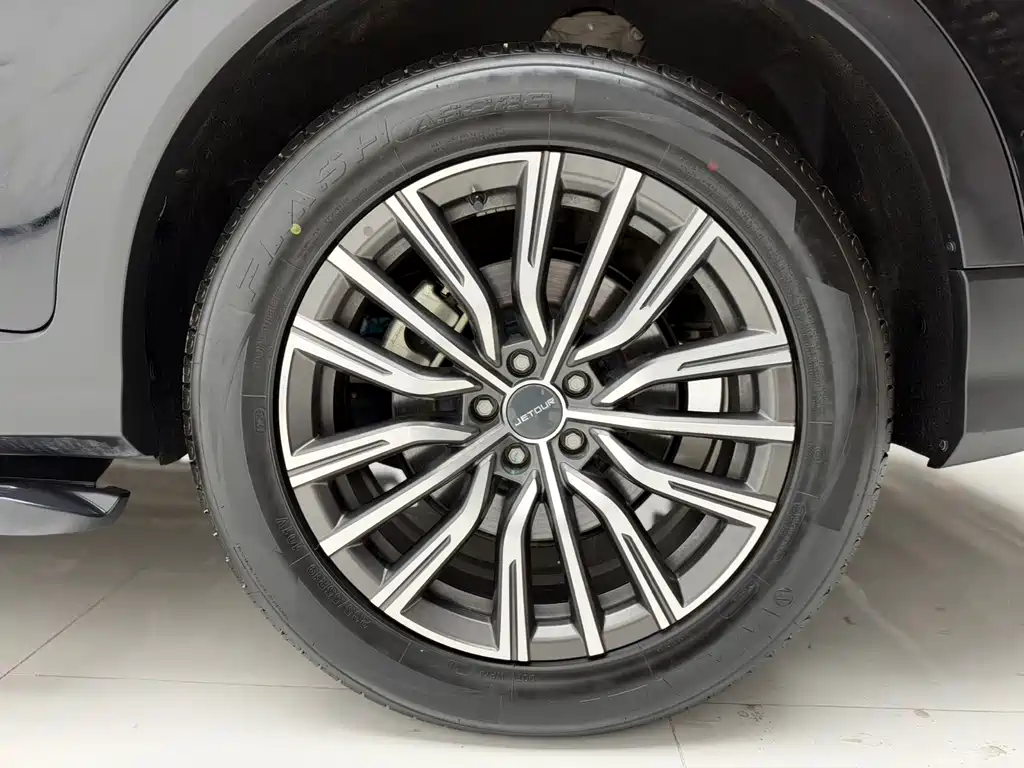 Jetour X70 PLUS — фото 15