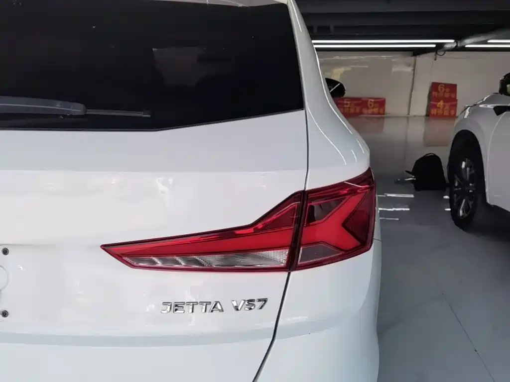 Jetta VS7 — фото 8