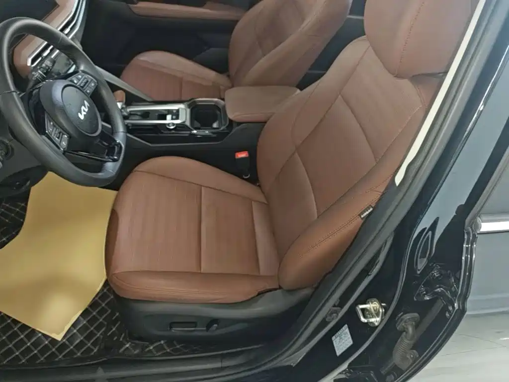 Kia Sportage — фото 15