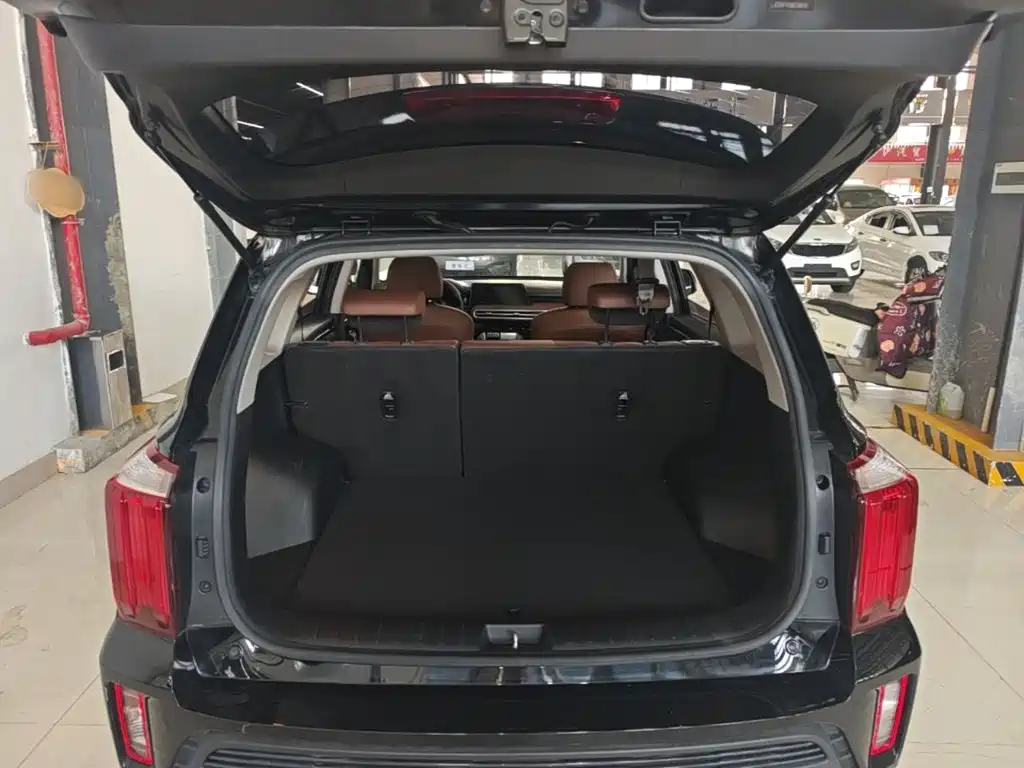Kia Sportage — фото 19