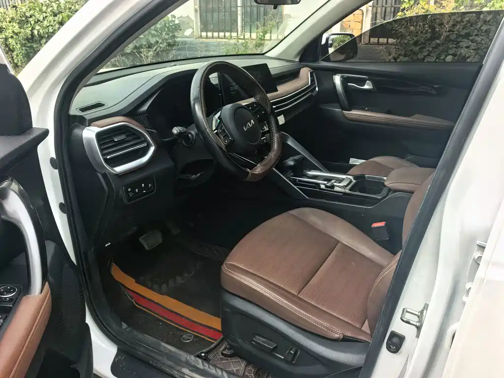 Kia Sportage — фото 5