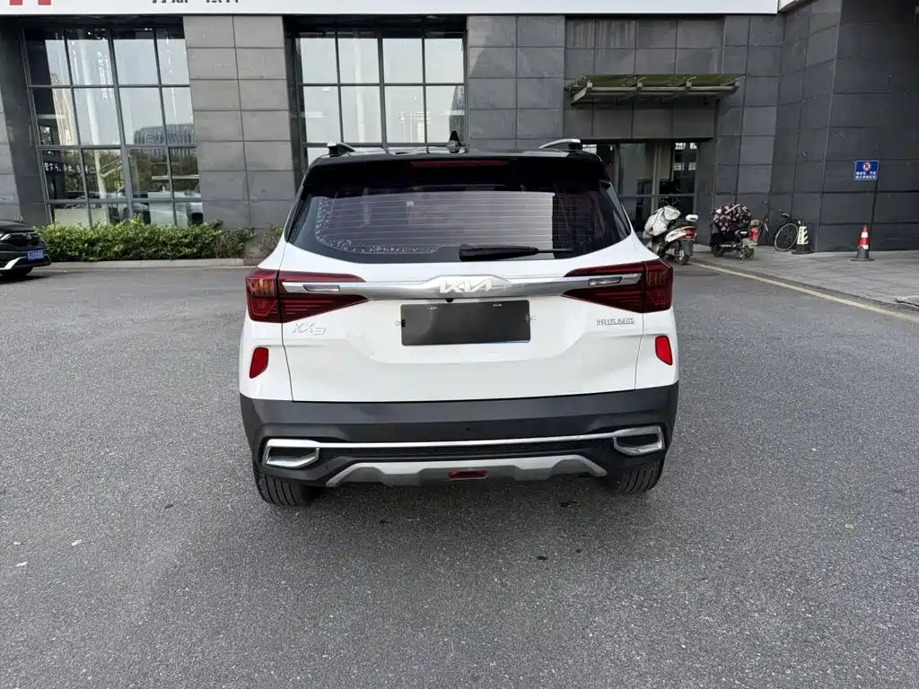Kia KX3 — фото 5