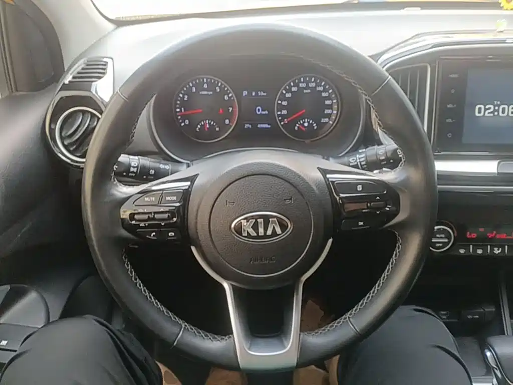 Kia KX1 — фото 11