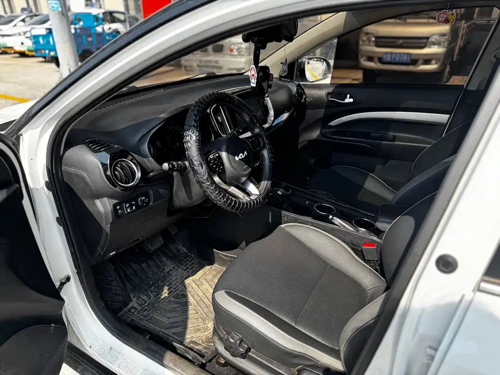 Kia KX1 — фото 8