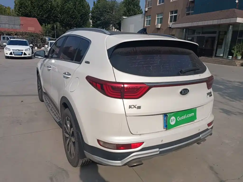 Kia KX5 — фото 5