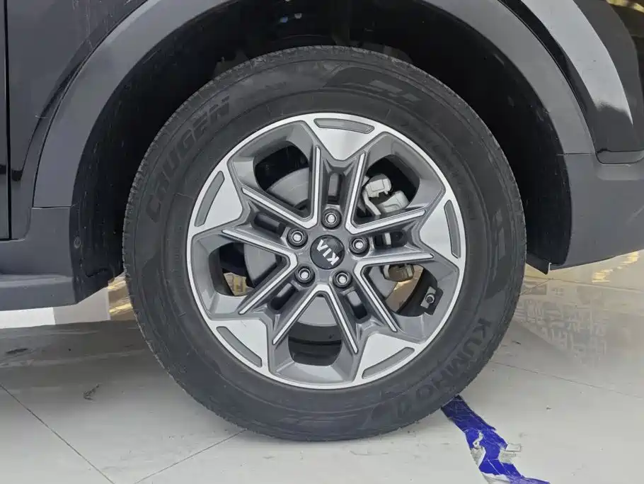 Kia Sportage — фото 6