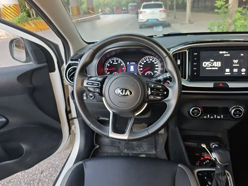 Kia KX1 — фото 3
