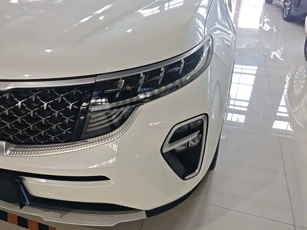 Kia KX5 — фото 24