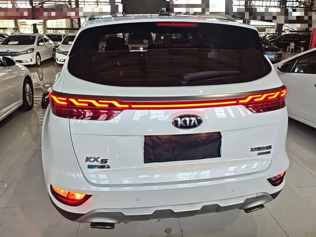 Kia KX5 — фото 6