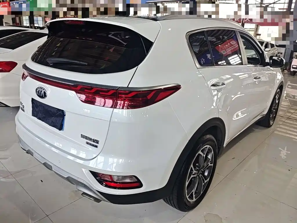 Kia KX5 — фото 7