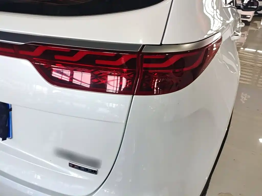 Kia KX5 — фото 8