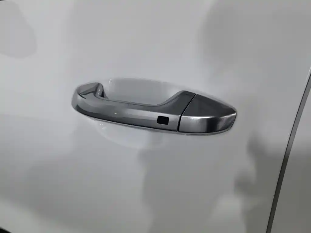 Kia KX3 — фото 18