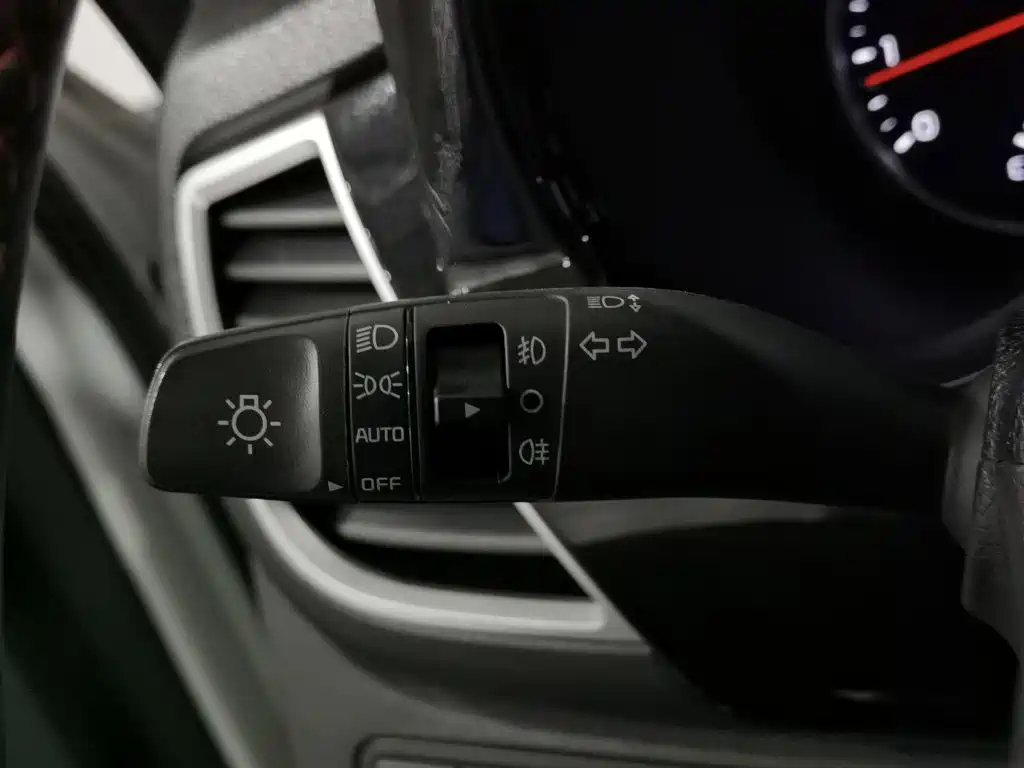 Kia KX3 — фото 21