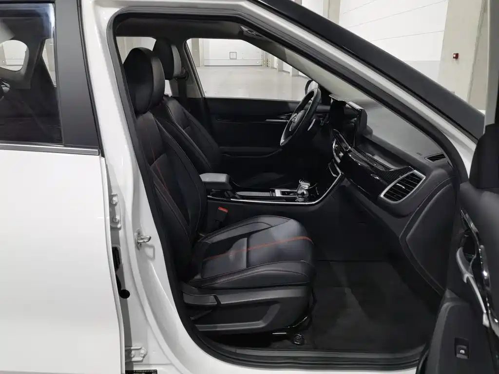 Kia KX3 — фото 23