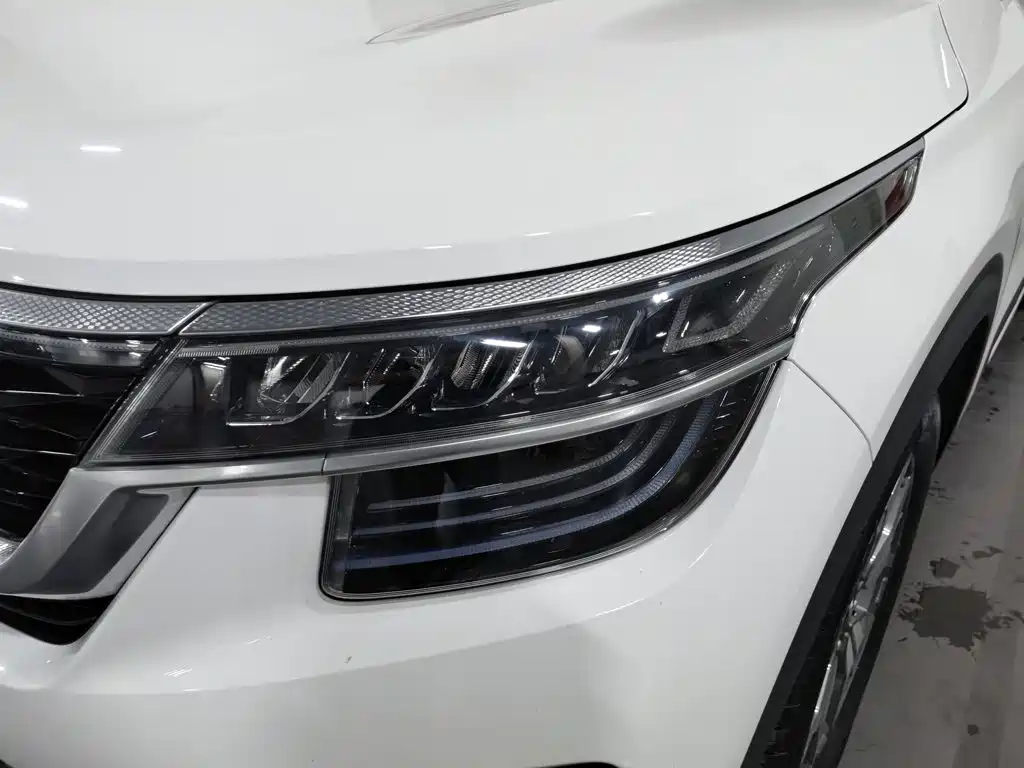 Kia KX3 — фото 7
