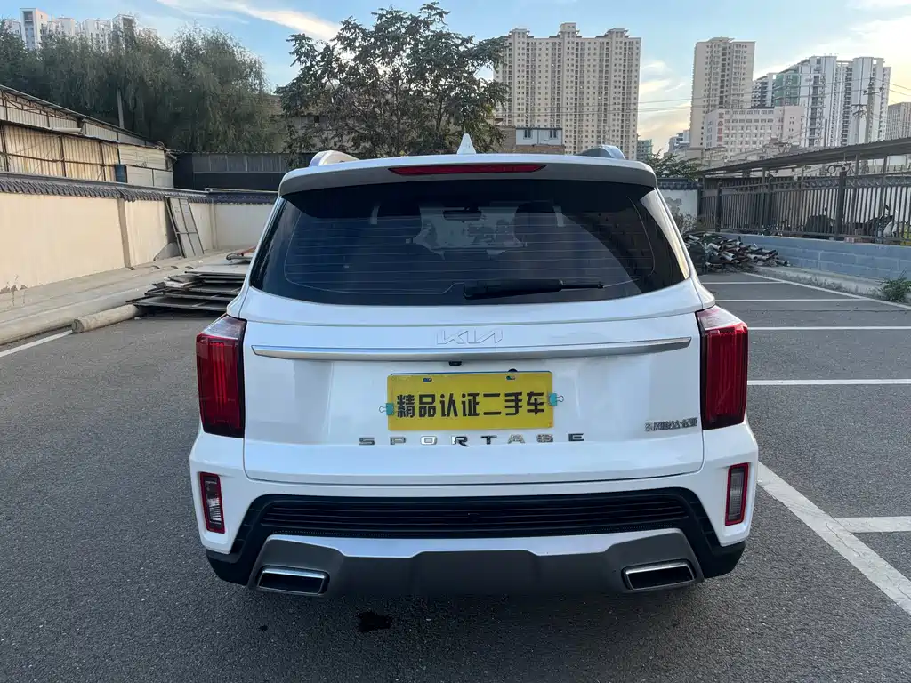 Kia Sportage — фото 17