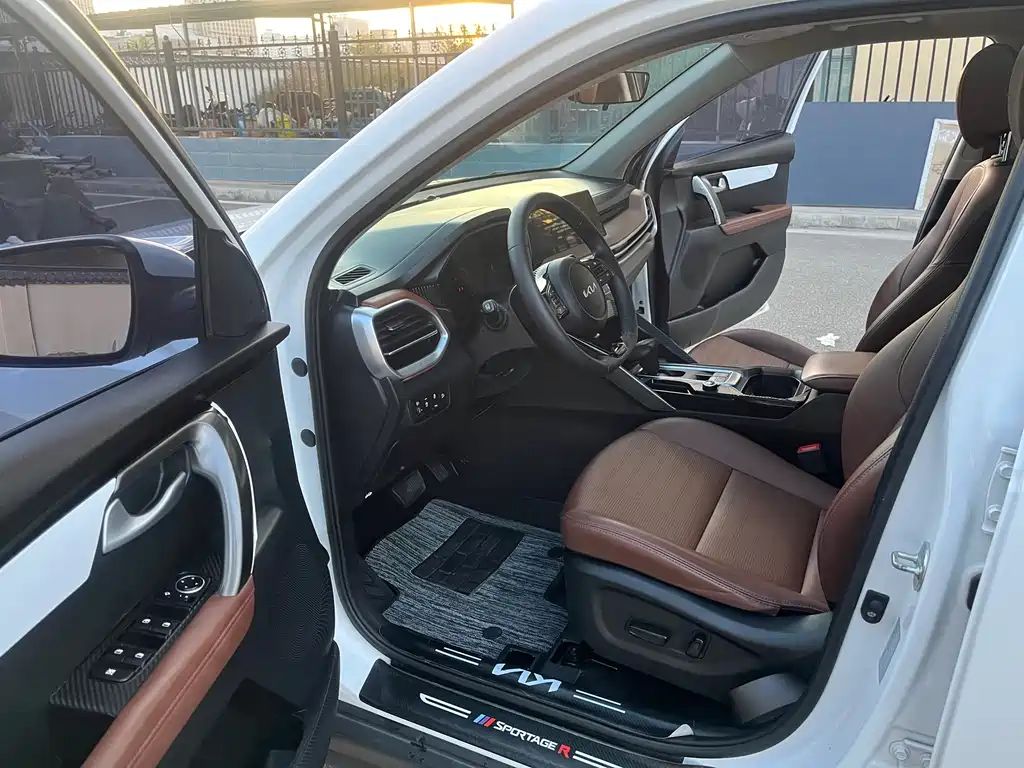 Kia Sportage — фото 4