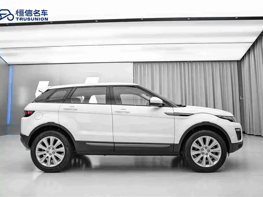 Land Rover Evoque — фото 4