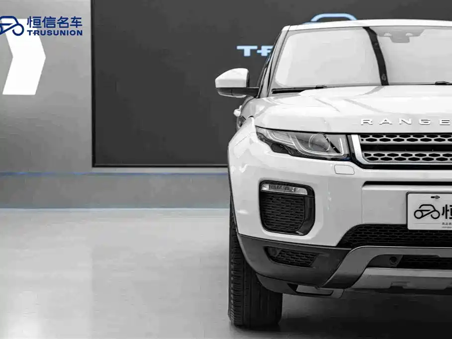 Land Rover Evoque — фото 8