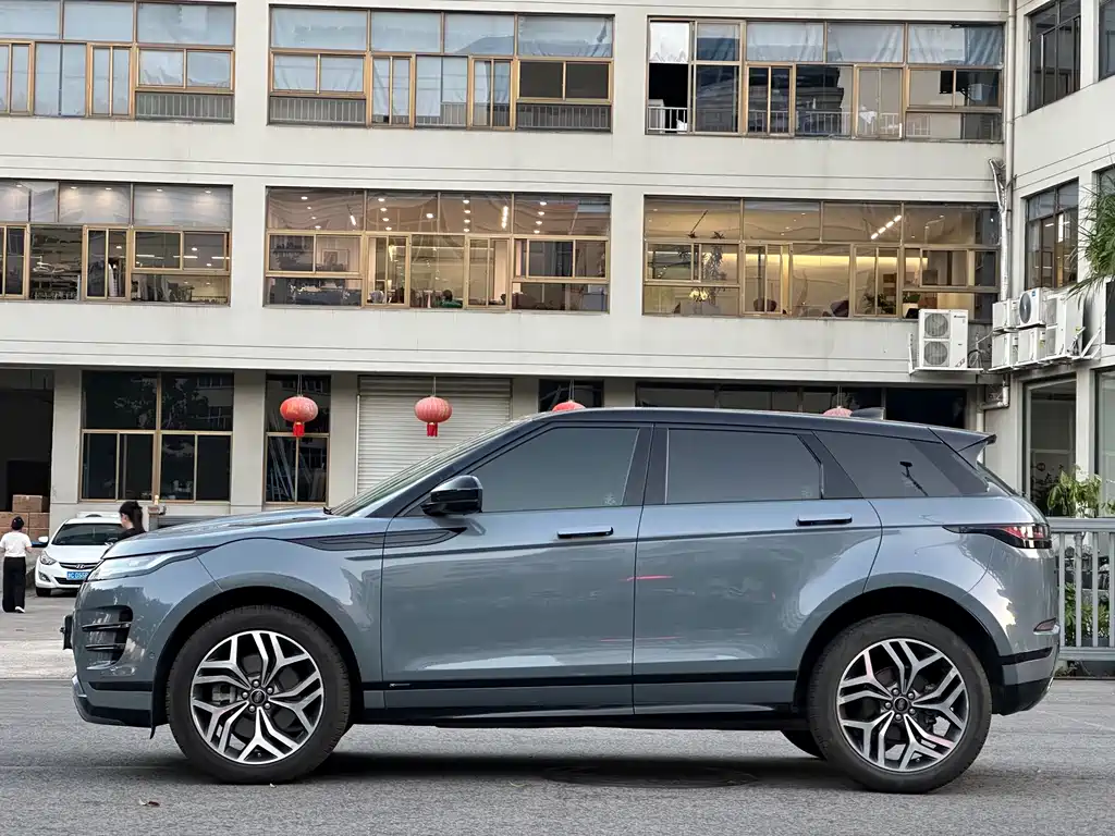 Land Rover Evoque — фото 4