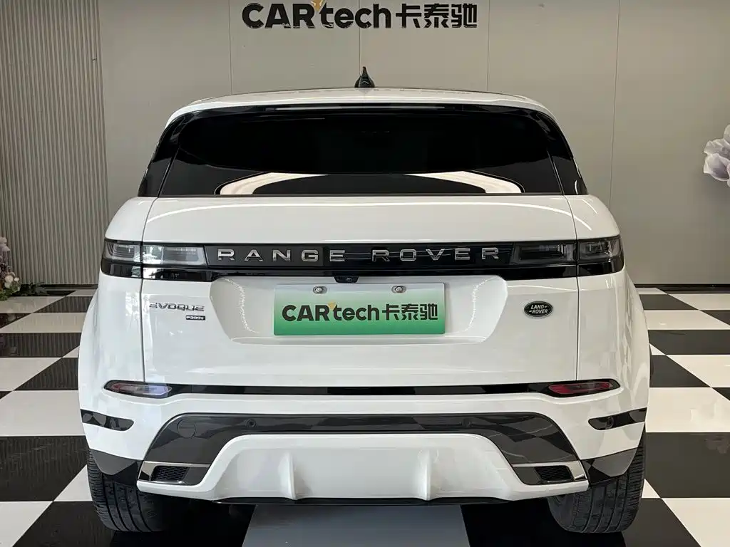 Land Rover Evoque PHEV — фото 5