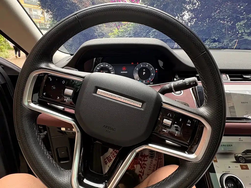 Land Rover Evoque — фото 3
