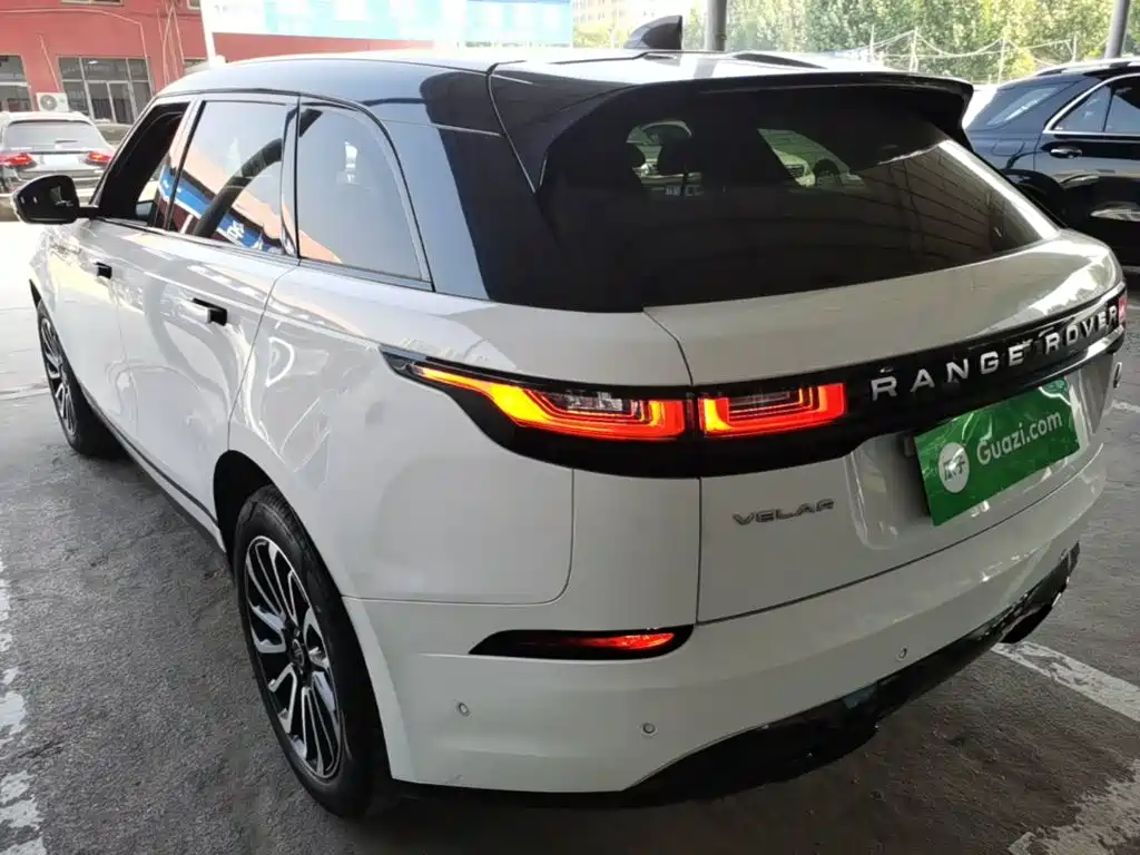 Land Rover Velar — фото 5