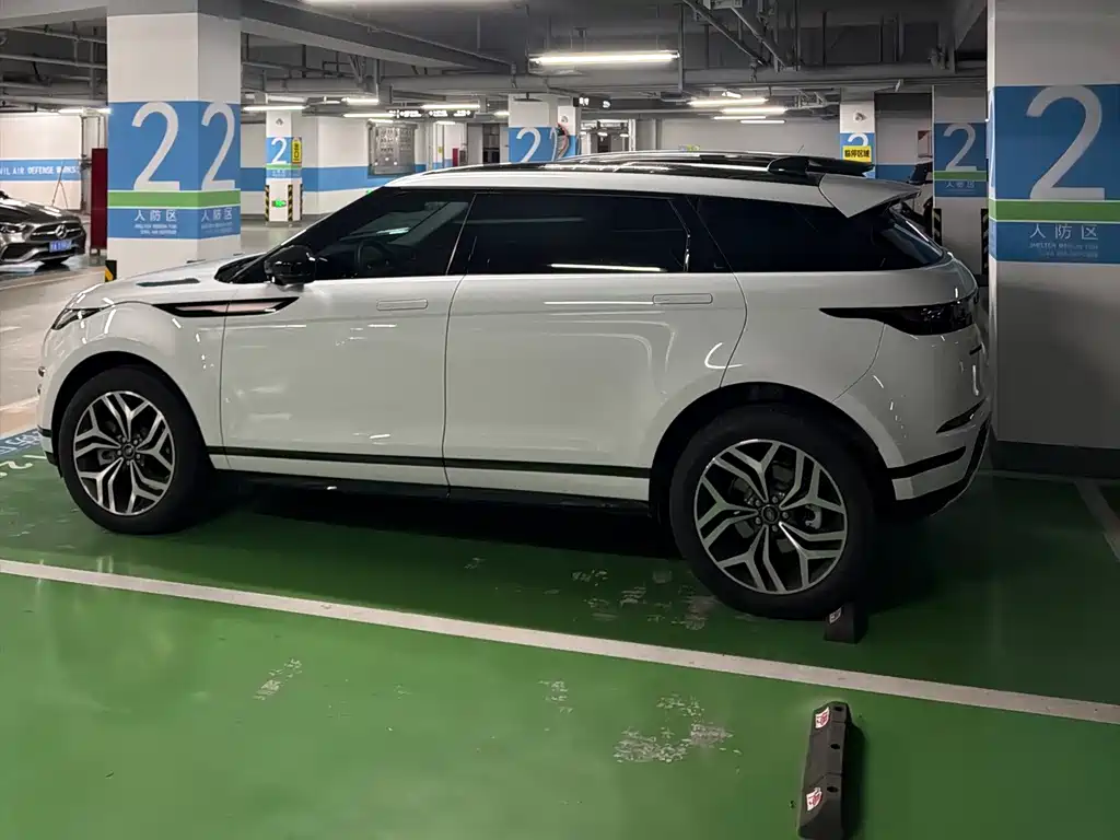 Land Rover Evoque — фото 3