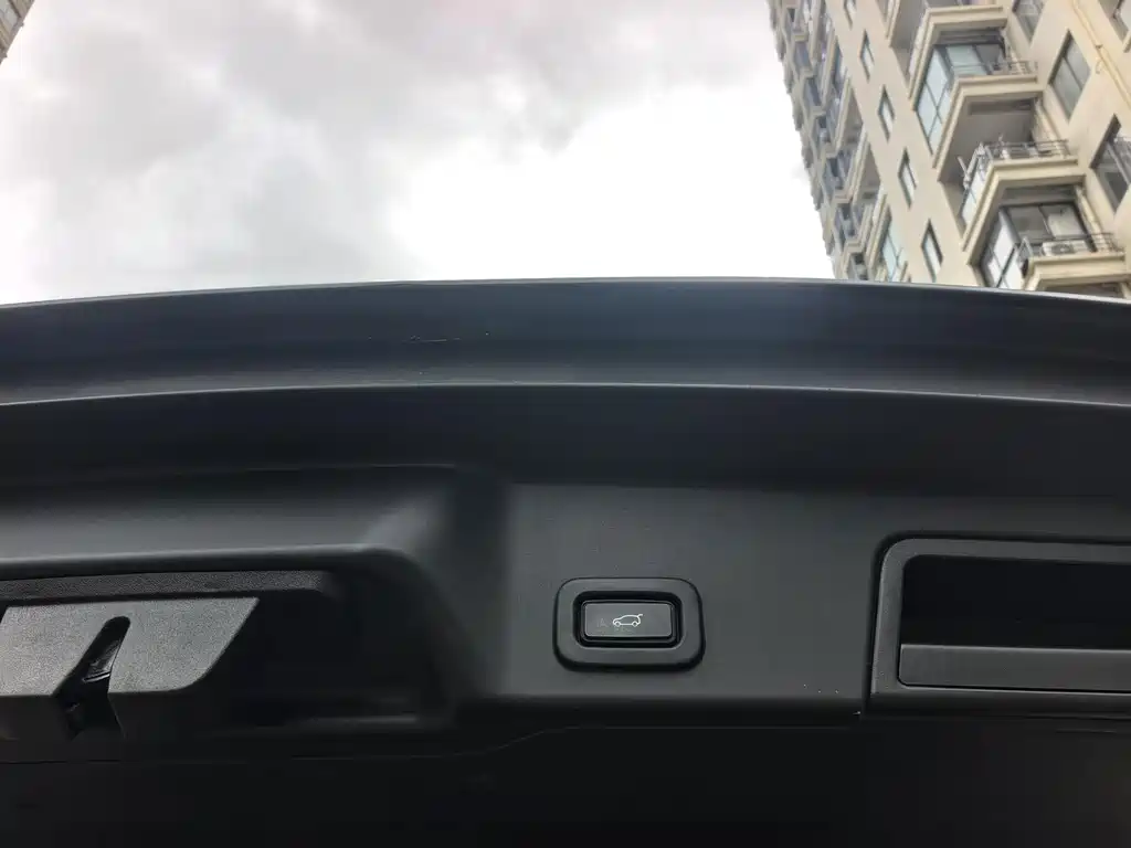 Land Rover Evoque — фото 10