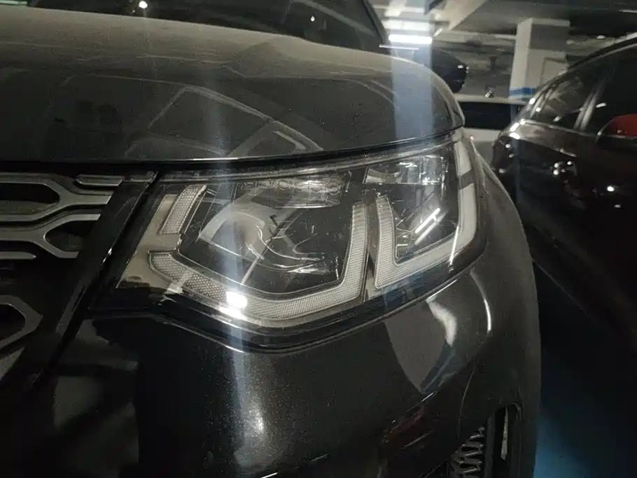 Land Rover Discovery Sport Hybrid — фото 5