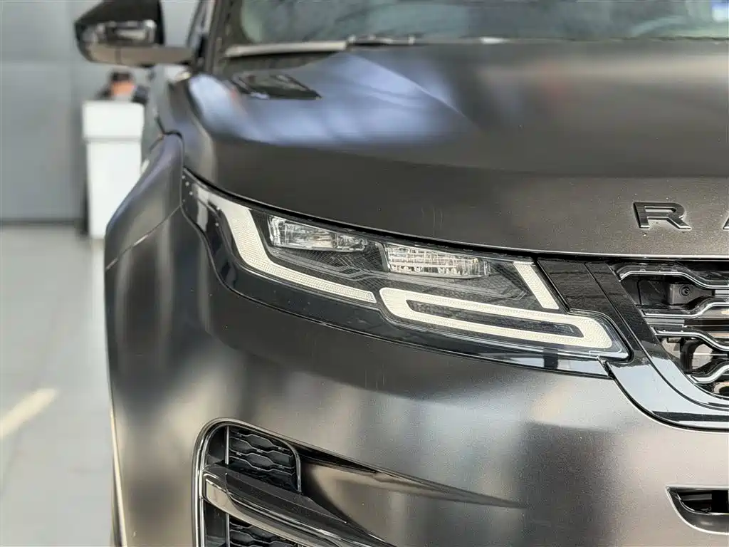 Land Rover Evoque — фото 9