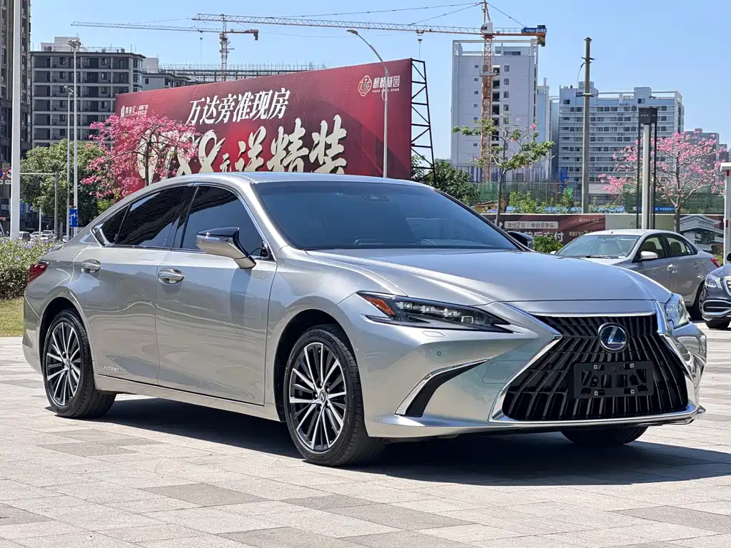 Lexus ES — фото 3
