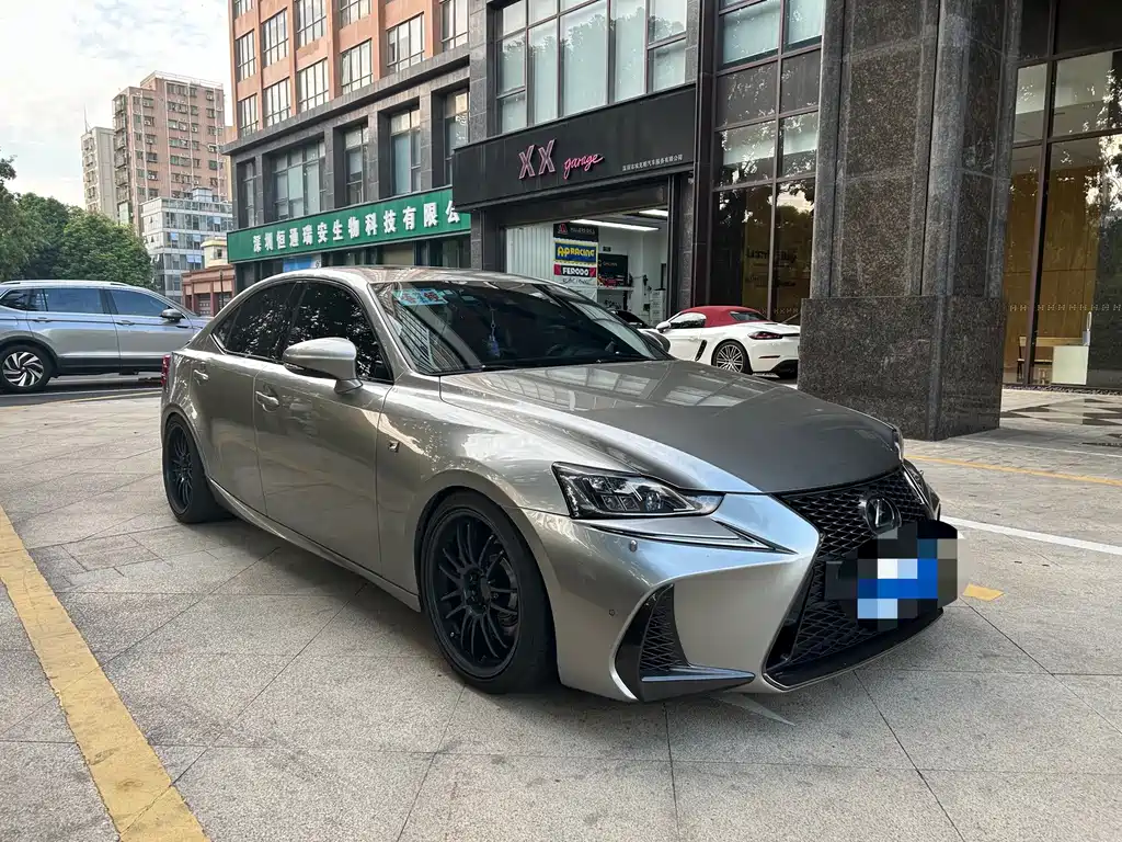 Lexus IS — фото 3