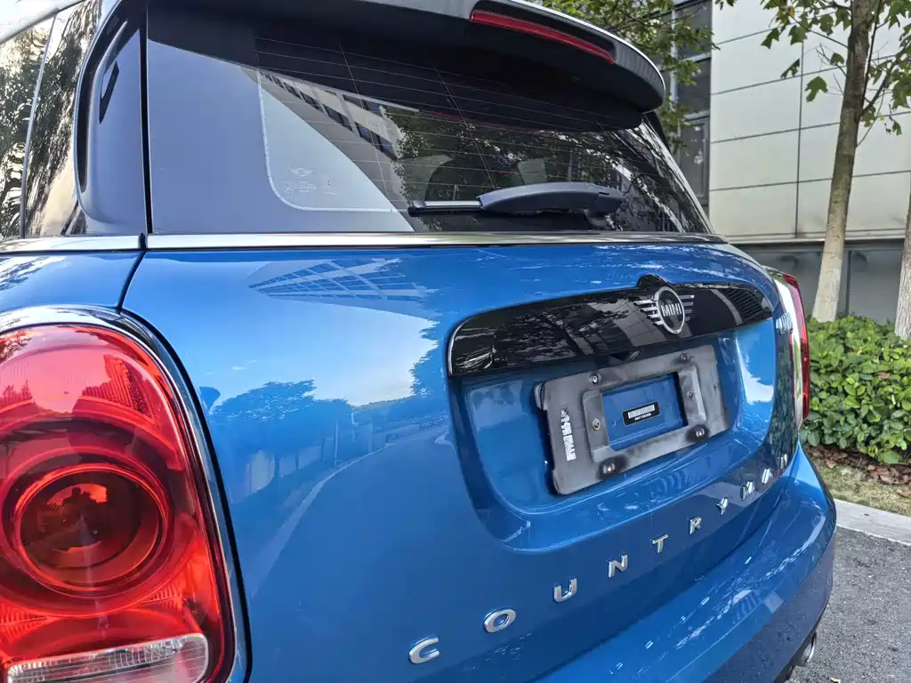 MINI Mini Countryman — фото 10