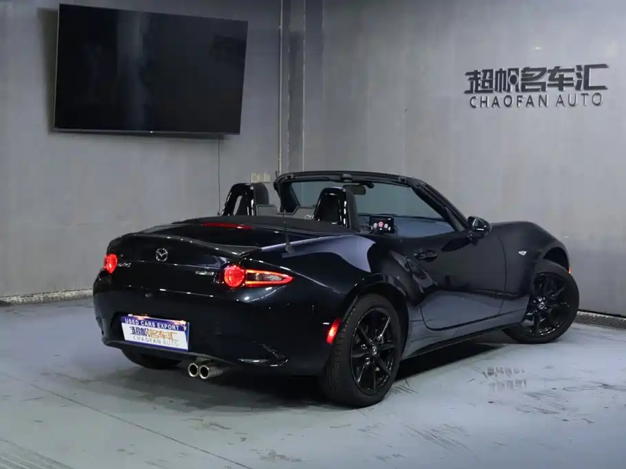 Mazda MX-5 — фото 5